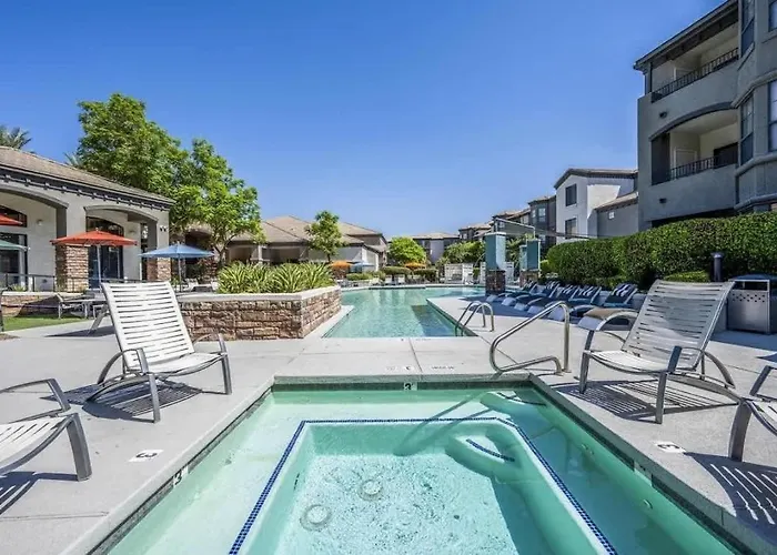 Boulevard 1br By Stadium Pool Parking Gym 01 Apartament *