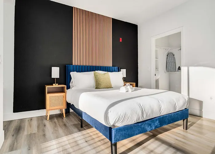 Boulevard 1br By Stadium Pool Parking Gym 01 Apartament Glendale